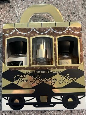 Bath and Body Works Into the Night The Luxury Line Gift Set